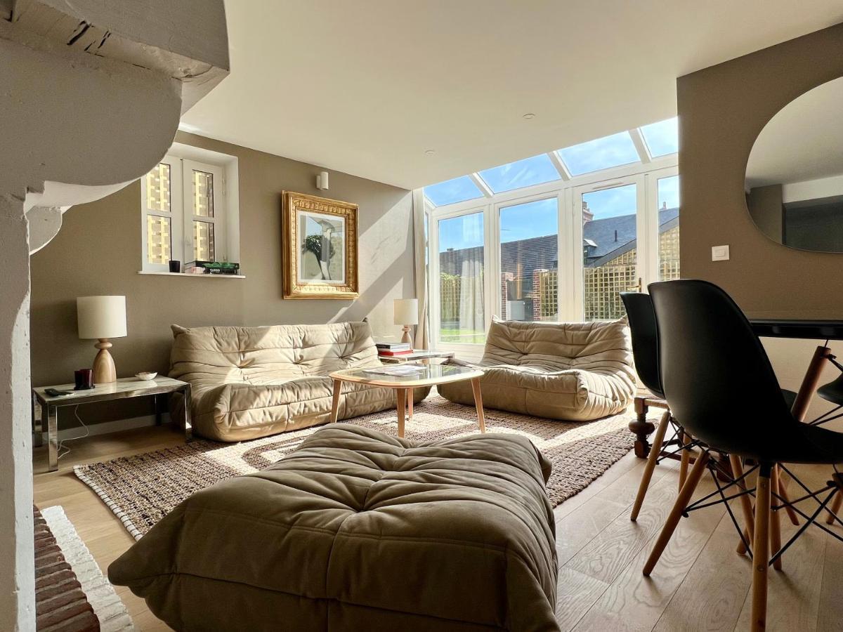 Appartamento La Petite Adresse Du 10Honfleur Esterno foto
