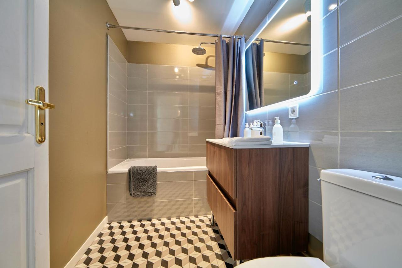 Appartamento La Petite Adresse Du 10Honfleur Esterno foto