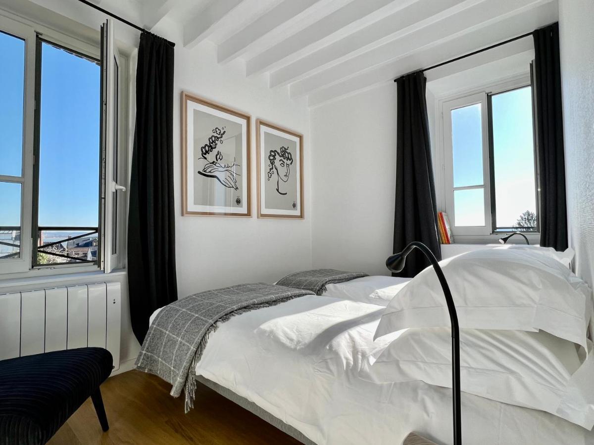 Appartamento La Petite Adresse Du 10Honfleur Esterno foto