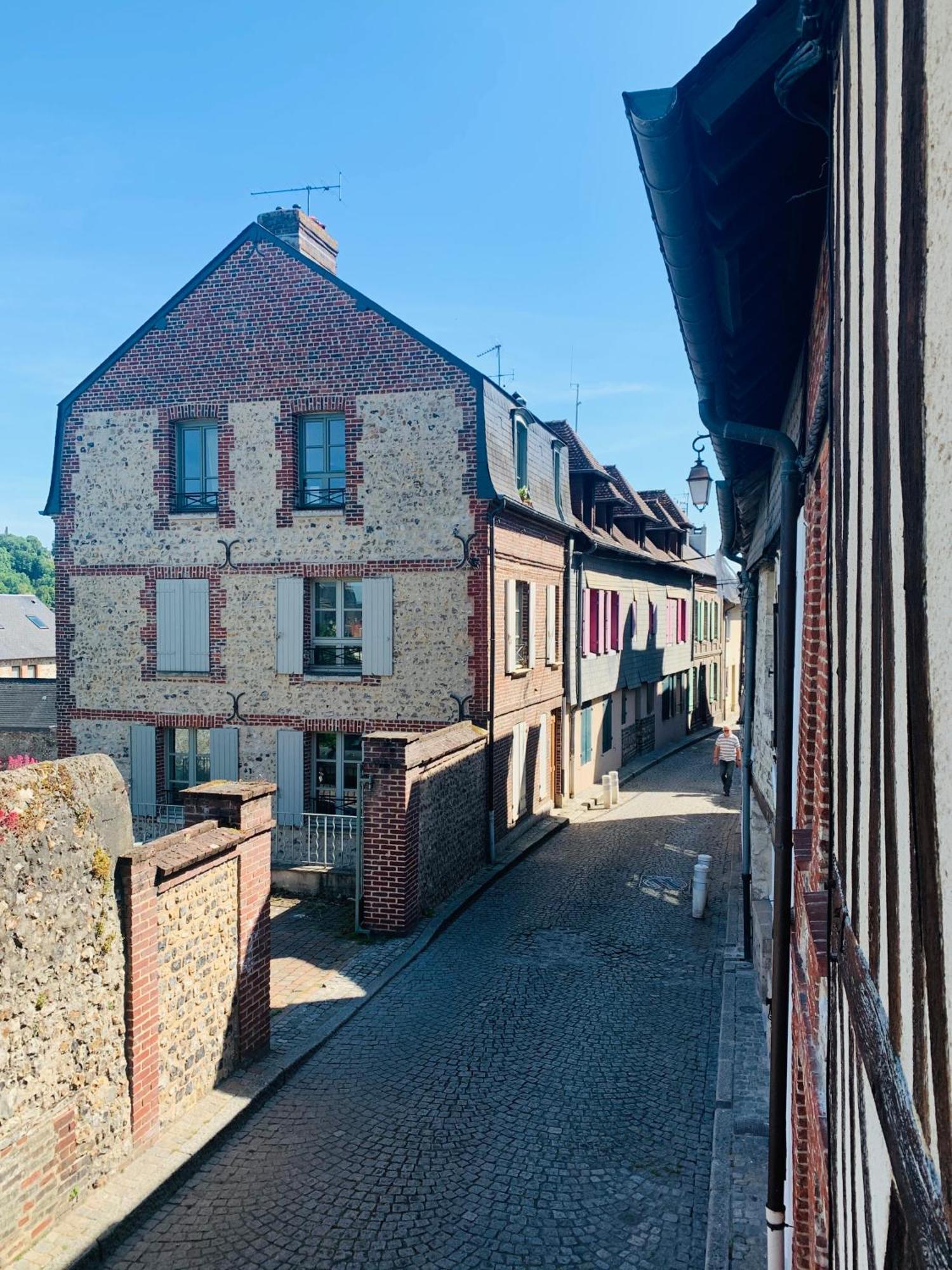 Appartamento La Petite Adresse Du 10Honfleur Esterno foto